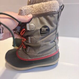 Sorel Youth Waterproof Winter Snow Boots Grey Size 3